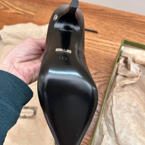 Gucci Pumps! - Picture 14 of 16